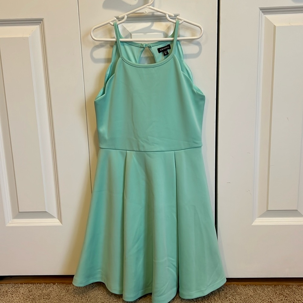 Zunie sea green girls dress Size 10.  Like new, excellent condition